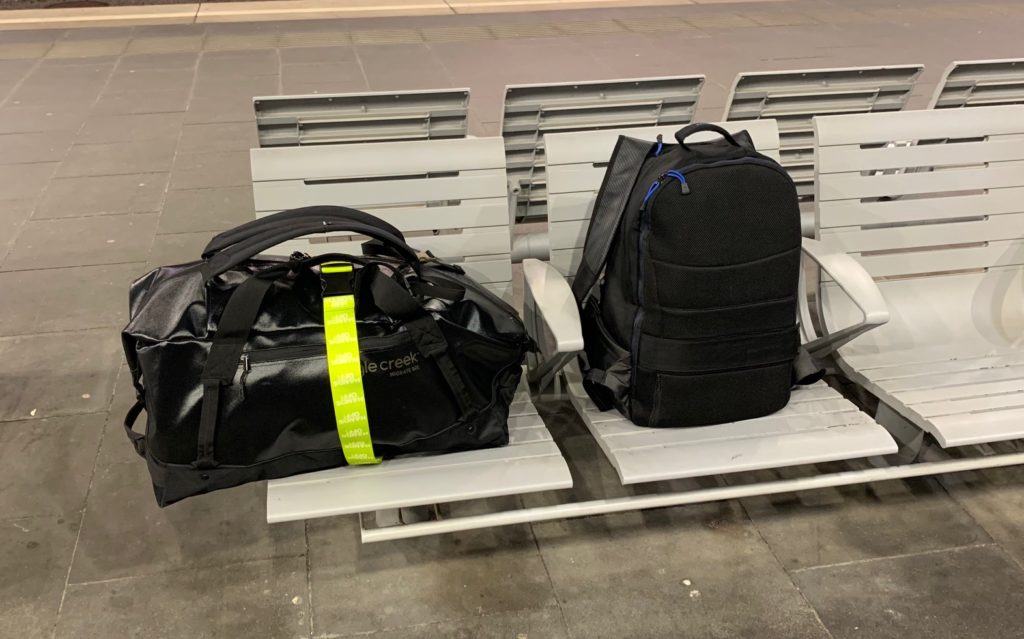 Das Bild zeigt Reisegepäck, bestehend aus zwei Rucksäcken - Kristina Kral